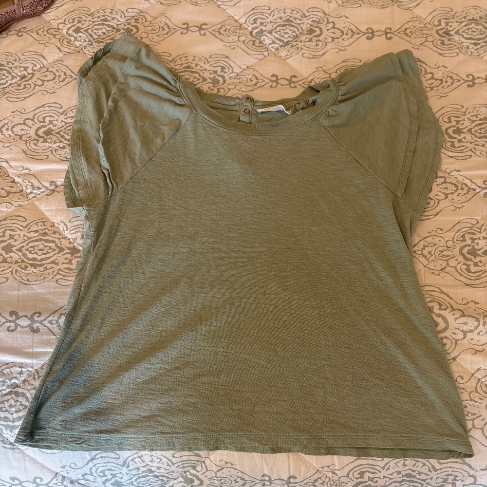 Nation flutter sleeve top in sage green size large